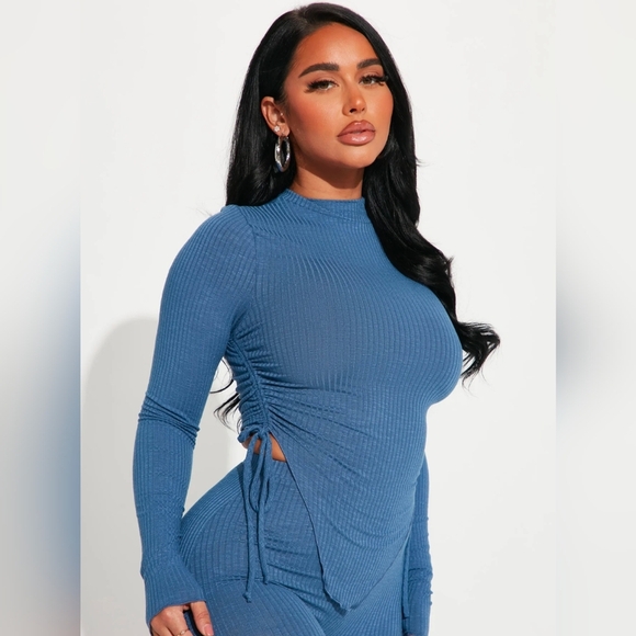 New FASHION NOVA Set‎ Black color, Medium Size - Picture 2 of 9